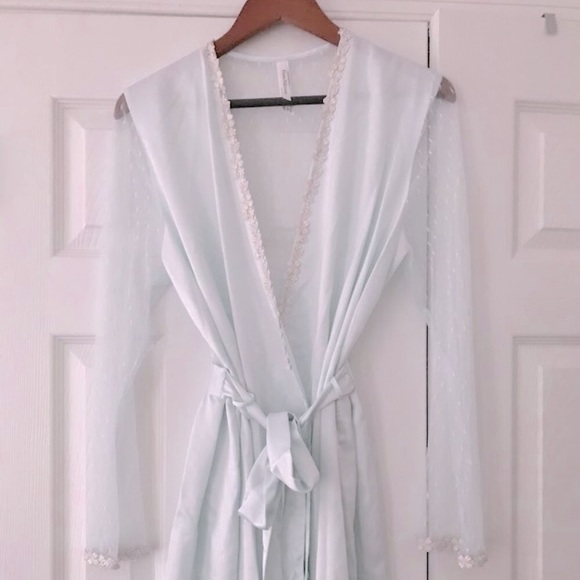 FLORA NIKROOZ Bridal Robe-Sea Glass--Sz M (NWT) - Picture 11 of 12